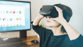 27 Impressive Virtual Reality Statistics You Should Know in 2021